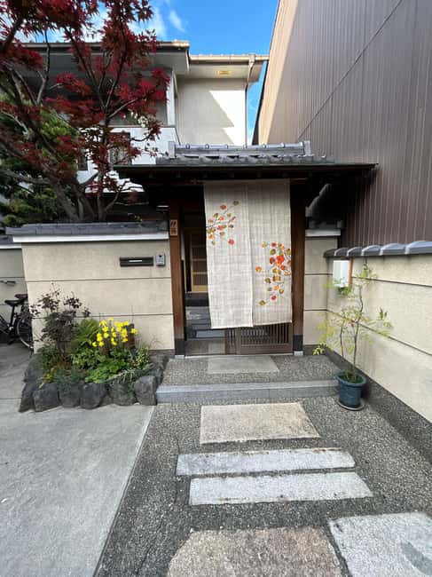Kyoto: Private Tea Ceremony at local home with tea master - The rules are strict: how to dress so you don’t slow things down