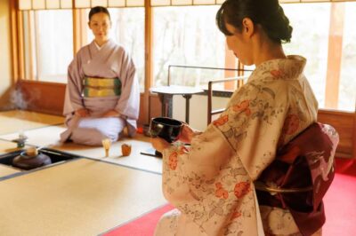 Kyoto: Private Tea Ceremony with a Garden View - The 100-year house layout: why it feels peaceful