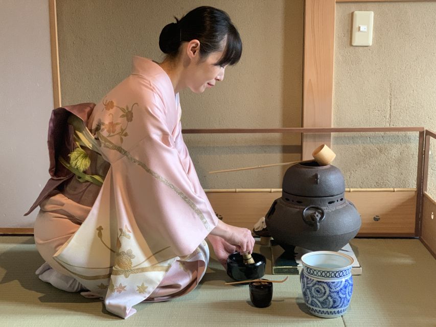 Kyoto: Tea Ceremony Experience - Entering Flower Teahouse from Ninenzaka’s side alley