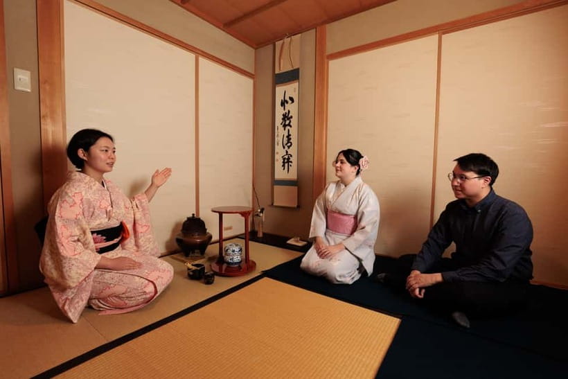 Kyoto: Tea Ceremony Experience - Seasonal sweets and matcha talk: more than a beverage lesson