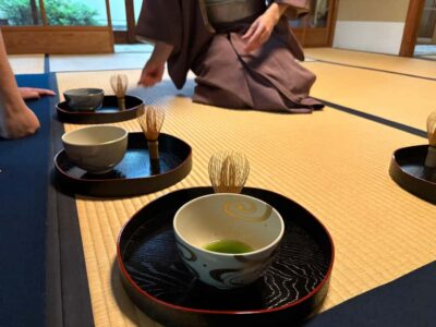 Kyoto: Tea Ceremony, in traditional Japan house (ENG/ES/NLD) - What you learn before you ever whisk a bowl