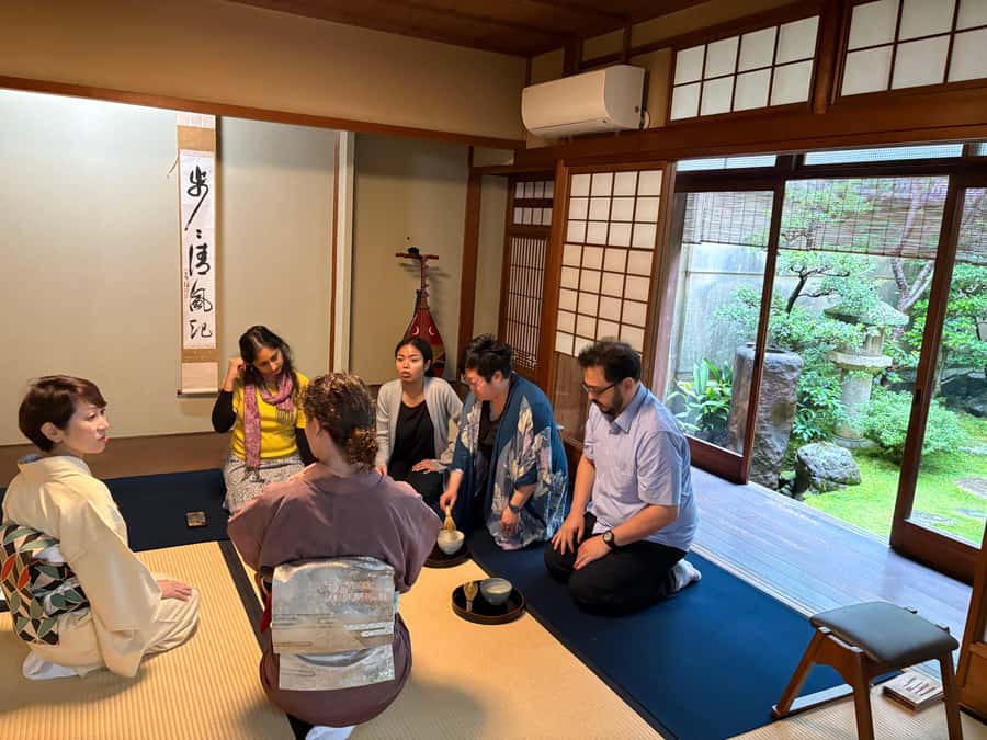 Kyoto: Tea Ceremony, in traditional Japan house (ENG/ES/NLD) - Who this tea ceremony fits best