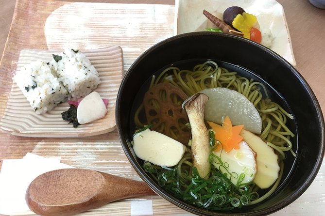 Kyoto tea town for matcha lovers - Meeting at Uji Station and how the timing really feels