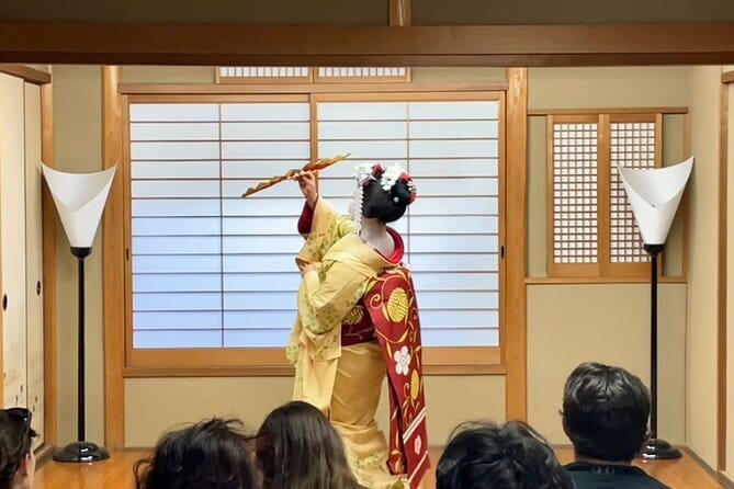 Kyoto Walking Tour with Kimono Rental Lunch and Tea Ceremony - Tea Ceremony With Chisato: Matcha and Wagashi, Explained Like a Ritual