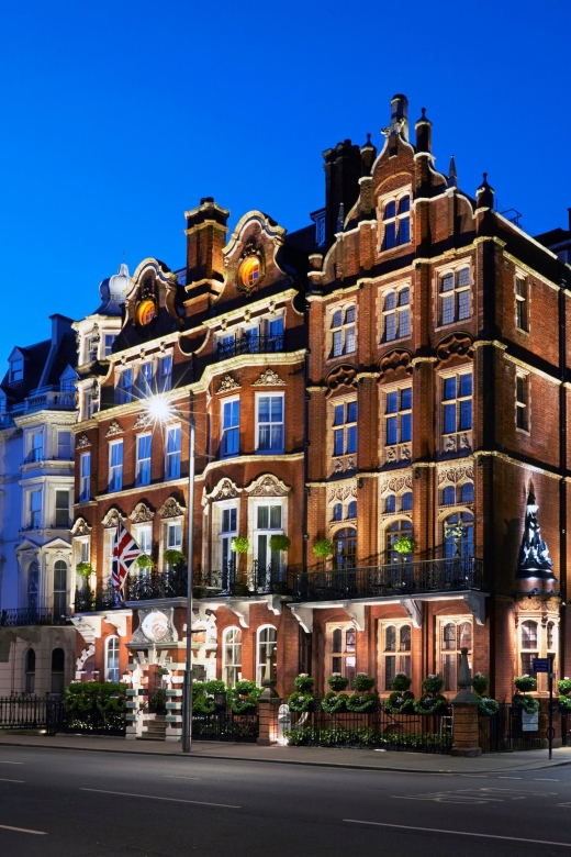 London: Afternoon Tea at The Milestone with Champagne Option - The Milestone Hotel (1689) and why the setting is part of the deal