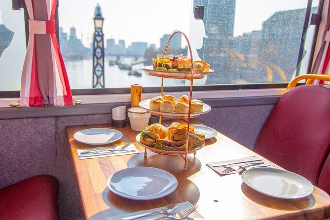 London Afternoon Tea Bus and Panoramic Tour on Lower Deck - The Real Question: Is There Live Narration or Not?