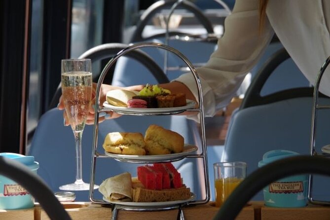 London Afternoon Tea Bus and Panoramic Tour on Lower Deck - Getting Onboard: Where to Meet and How to Avoid a Stress Spiral