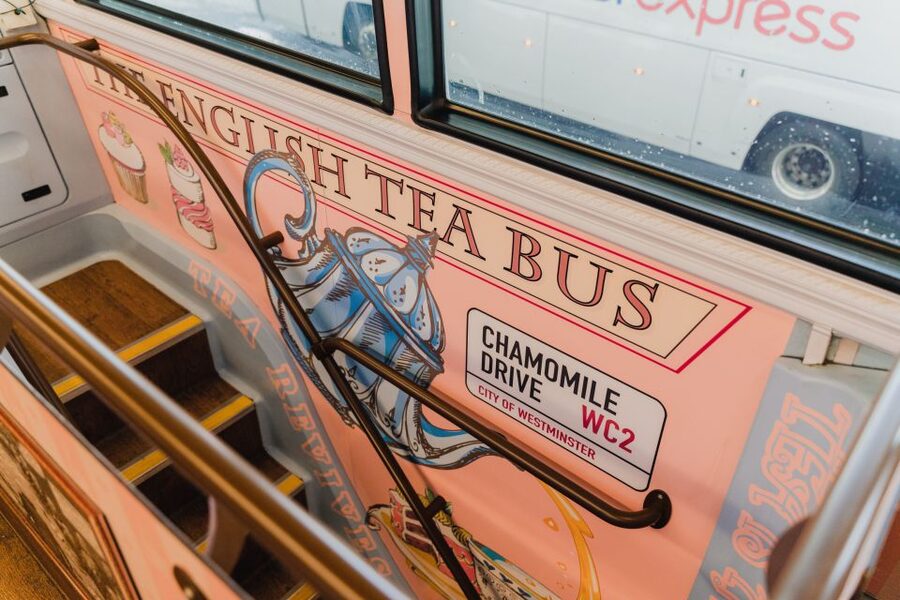 London: Afternoon Tea Bus with a Glass of Prosecco - Who should book this bus afternoon tea—and who shouldn’t