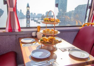 London: Afternoon Tea Bus with a Glass of Prosecco - What happens during the 1.5-hour tea service