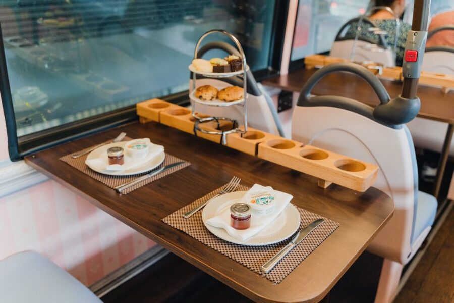 London: Afternoon Tea Bus with a Glass of Prosecco - Hosts, music, and what service feels like in real life