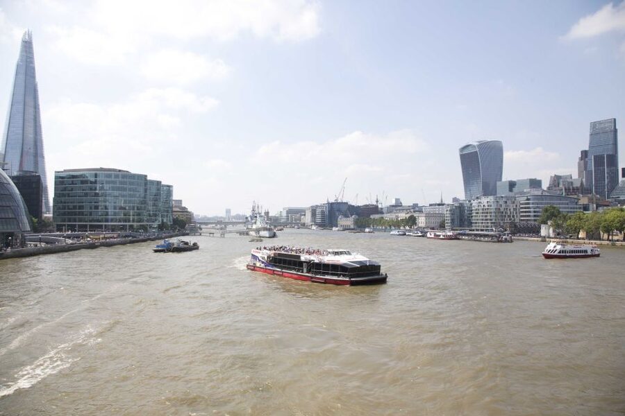 London: Afternoon Tea Cruise on the River Thames - Comfort, Seating, and Weather: Staying Happy for 90 Minutes