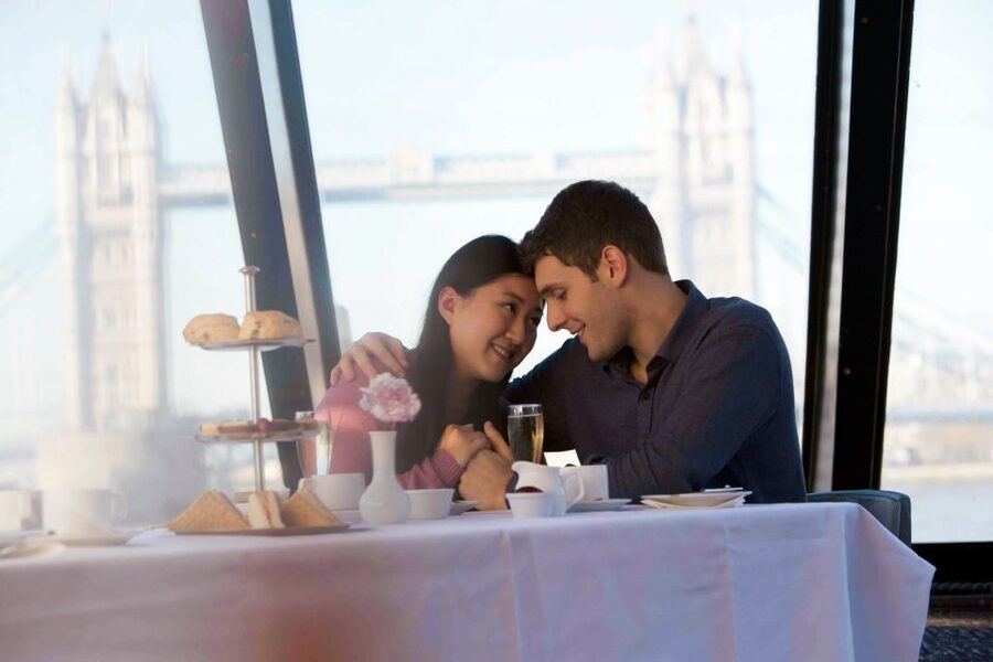 London: Afternoon Tea Cruise on the River Thames - Service and Commentary: Why the Trip Feels Like More Than Food