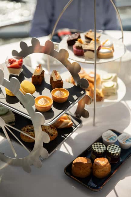 London: Afternoon Tea on the London Eye - Shared pod dining: comfortable social energy, not a silent lunch