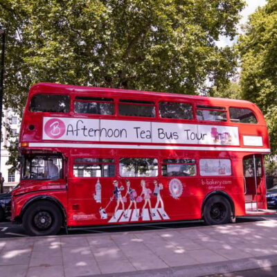 London: Afternoon Tea Sightseeing Bus Tour - Victoria Coach Station Check-In: Find the Right Gate