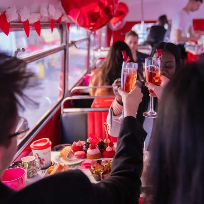 London: Afternoon Tea Sightseeing Bus Tour - Comfort and Seating: Upper Deck Dreams vs Real-World Availability