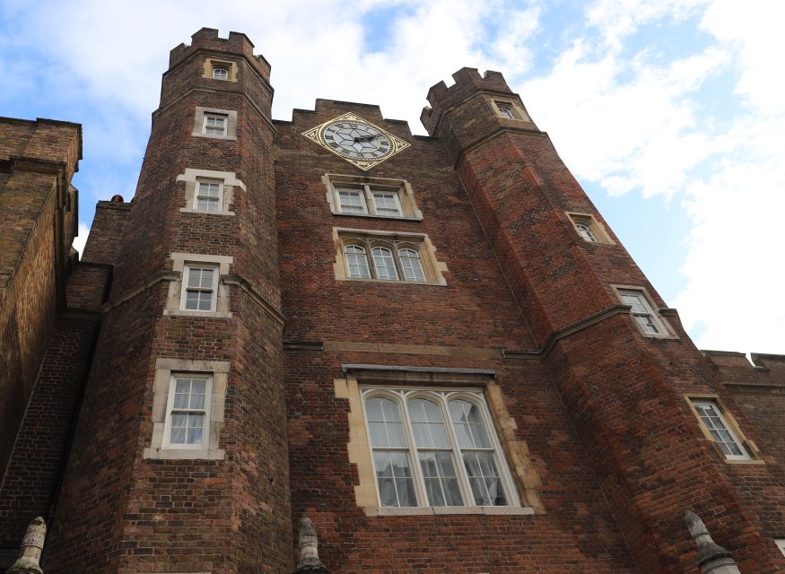 London: Buckingham Palace Walk & Tea at Kensington Palace - St James’s Palace: Where Tudor Power Meets London Intrigue