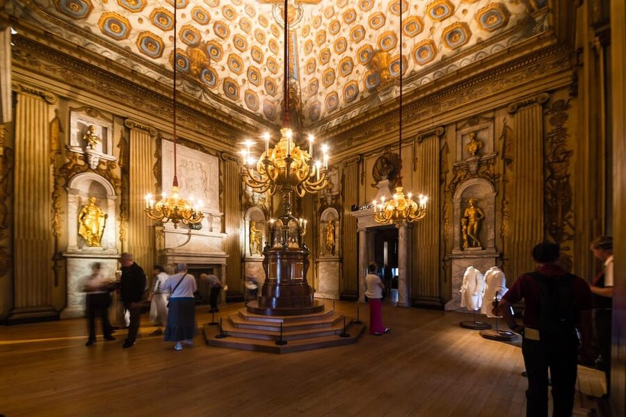London: Kensington Palace Tour, Guard Change & Afternoon Tea - Price and logistics: is $147 worth it for what you get?
