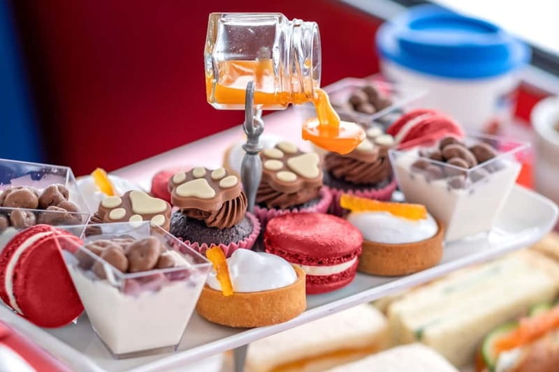 London: Paddington Bear Themed - Afternoon Tea Bus Tour - Paddington Meets the London Sights: What This 1.5-Hour Ride Delivers