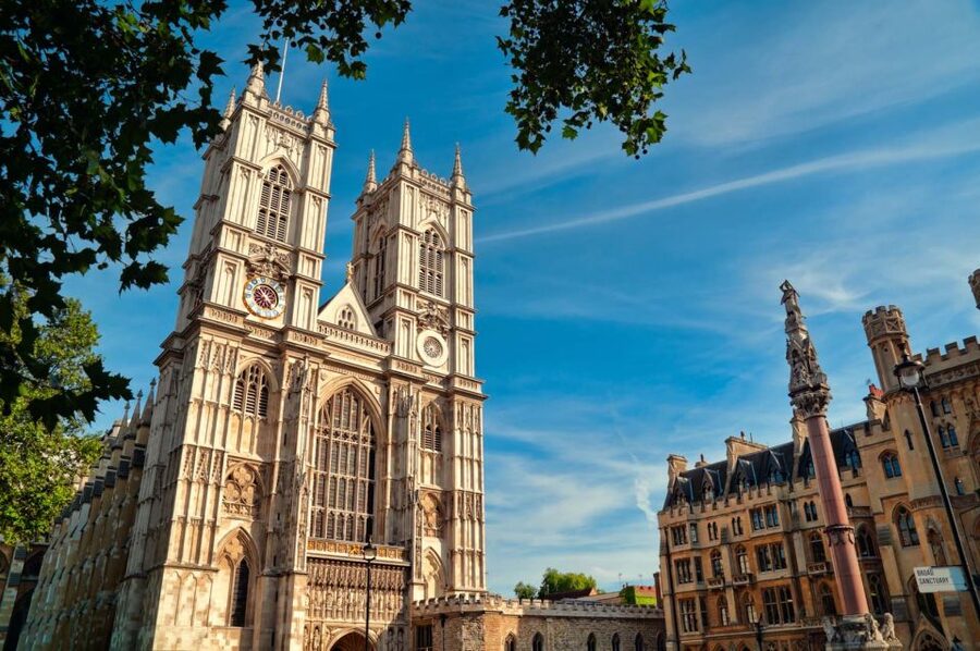 London: Royal Tour with Afternoon Tea at the Rubens - Afternoon tea at The Rubens at the Palace Hotel: the real highlight