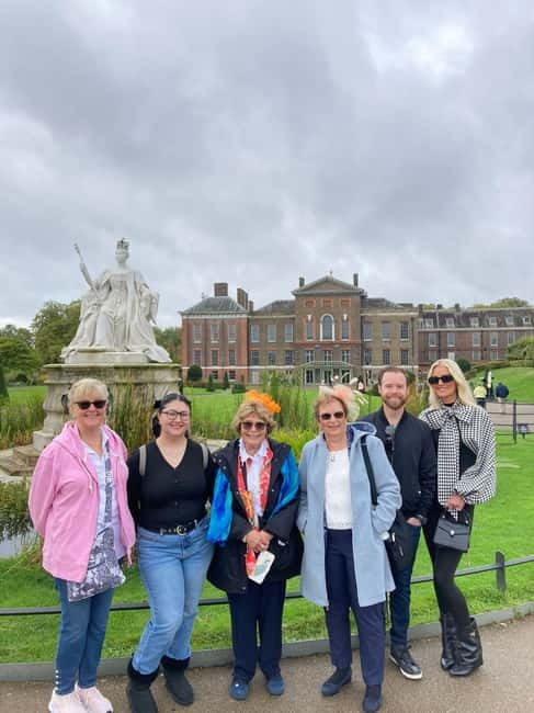 London: VIP Kensington Palace Gardens Tour & Royal High Tea - Key things to know before you go
