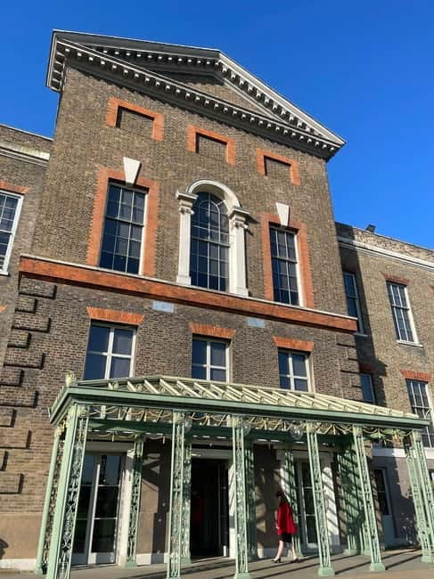 London: VIP Kensington Palace Gardens Tour & Royal High Tea - The Princess Diana statue: a modern landmark in historic grounds