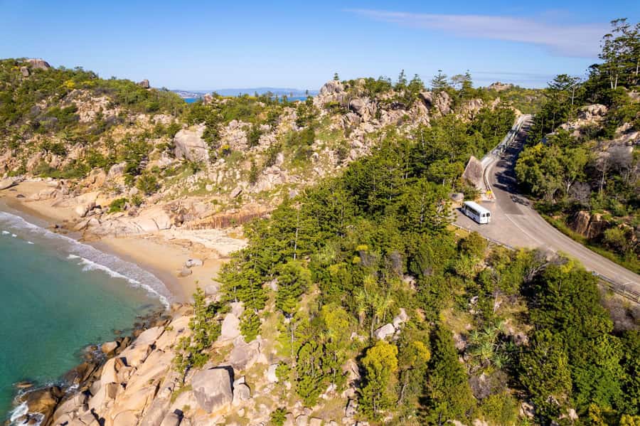 Magnetic Island: Guided Bus Tour with Morning Tea - Horseshoe Bay: a full hour to breathe, shop, and swim