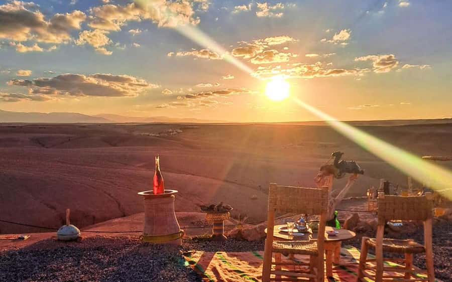 Marrakech: Agafay Desert Quad Bike Tour with Moroccan Tea - Photo Opportunities and Guide Styles: What to Expect From the Human Side