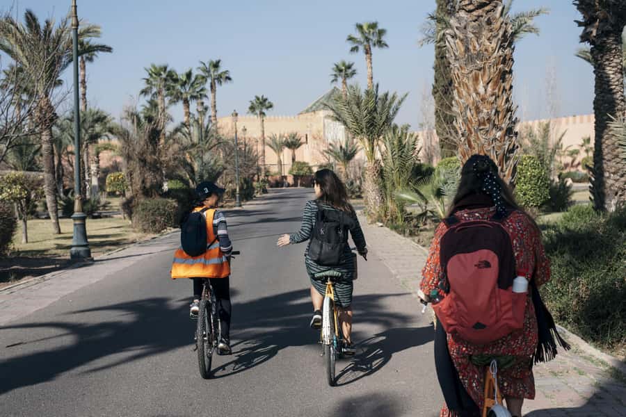 Marrakech: Cultural Bicycle Tour with Pastry and Tea - Multiple “hidden” stops that aren’t about hiding
