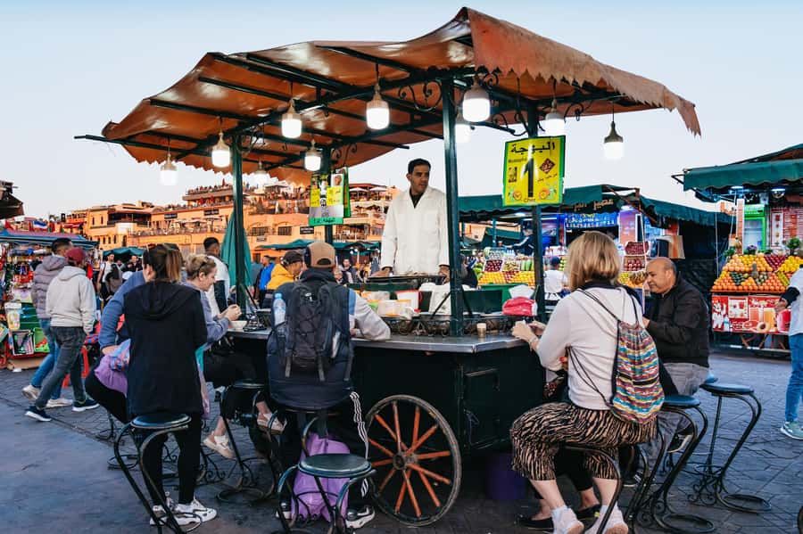Marrakech: Medina by Night Walking Tour with Moroccan Tea - Key Points You’ll Feel Right Away