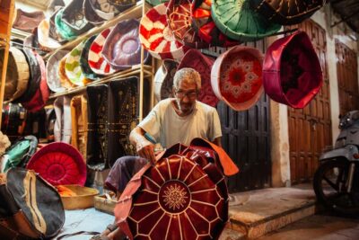 Marrakech: Private Souks Tour with Tea and Traditional Snack - Spice Souk Lessons: how to read the stalls