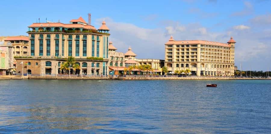 Mauritius: North Tour with Tea Tasting & Oceanarium Visit - Fort Adelaide: Port Louis from The Citadel