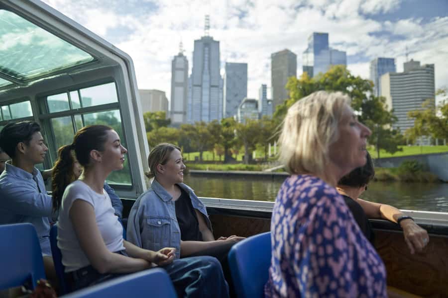 Melbourne City Cruise with Tea, Coffee, and Commentary - Quick hits before you board