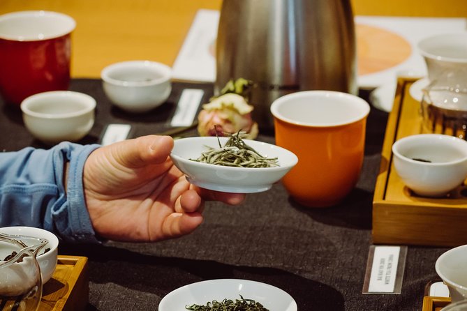 Montreal Afternoon Tea Tour - Stop 3 in Chinatown: A Chinese tea store plus neighborhood walking