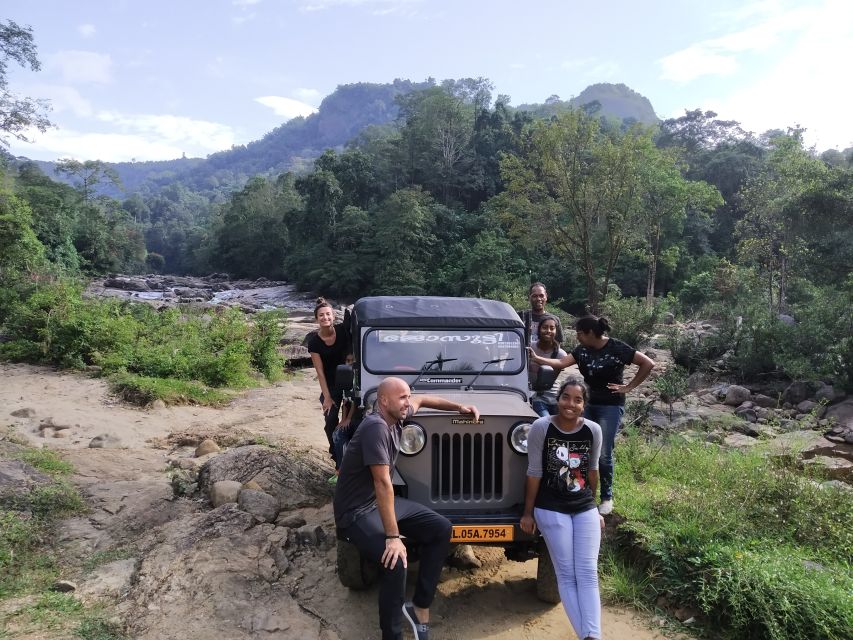 Munnar: Tea Garden and Elephant Safari Trip by 4x4 - Spice garden road: cardamom, pepper, and why the route matters for elephants