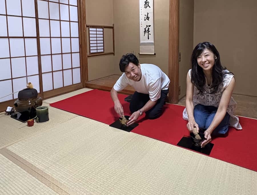 【NEW】Shibuya Tea Ceremony Tokyo-Chaan - Where it starts in Shibuya: Manji Building on Dogenzaka