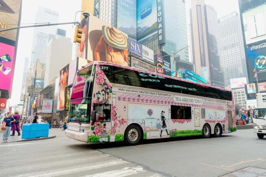 NYC: Tea Around Town Bus Tour with Live Entertainment - Why a pink tea bus is a smart NYC change of pace