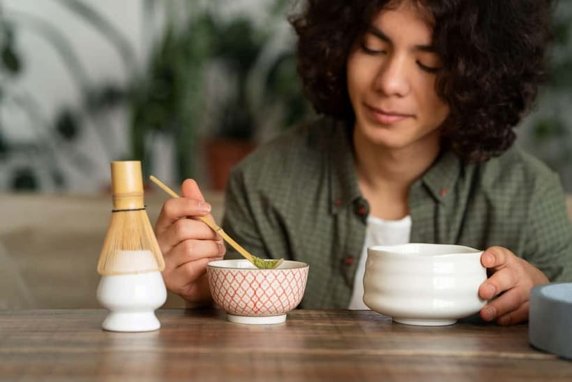 Osaka; Japanese Tea ceremony experience, Macha and Sencha - Meet tea master Yuko and learn the etiquette you can actually use