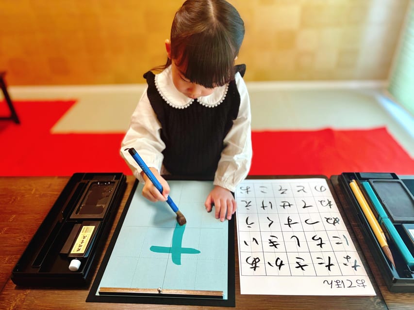 Osaka: Private Tea Ceremony and Calligraphy Experience - Who this private class is best for