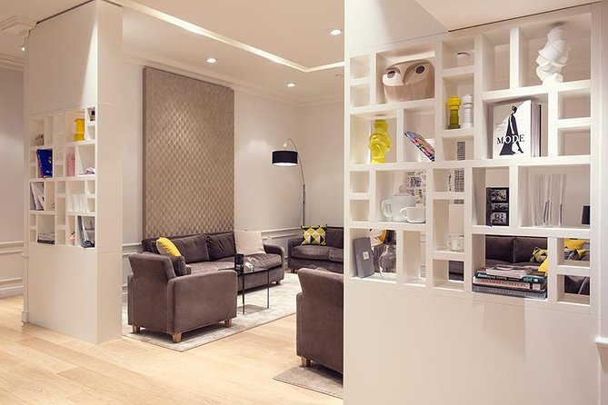 Paris VIP Shopping Experience-Lounge Access, Tea time & Transfer - Price and Value: When $119.27 Makes Sense