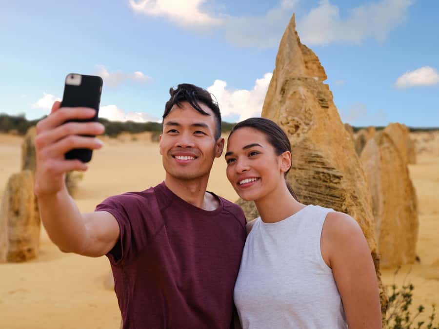 Perth: Pinnacles Desert Lobster Tour with Morning Tea - Nambung National Park and the Pinnacles: the guided walk you came for