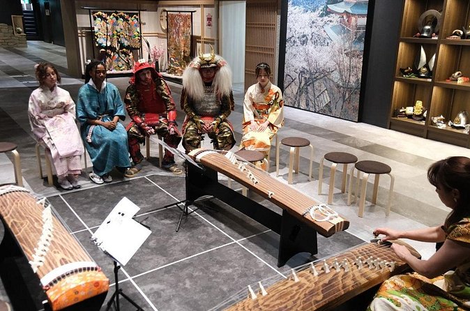 Premium Kimono Dressing, Tea Ceremony, Calligraphy, Samurai show - Courtyard and historical gallery time: photos without the scramble