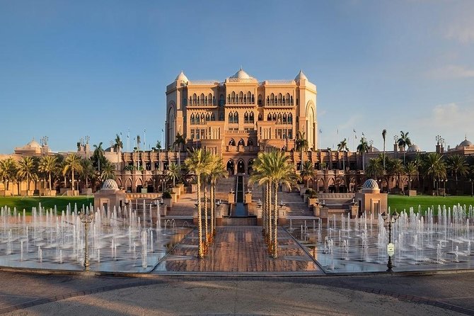Private Abu Dhabi Sheikh zayed mosque with Louver Museum & Emirates Place Tea - Price check: is $200 a smart buy for this itinerary?