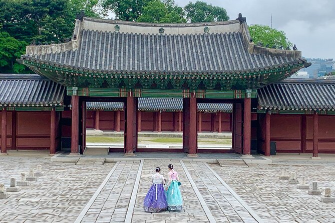 Private Full-Day Guided Tour in Seoul with Lunch, Tea and Dinner - Tosokchon Samgyetang for Lunch: The Whole-Chicken Comfort Course