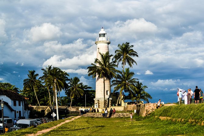 Private Galle Day Tour with Boat Safari & Tea Factory Visit - All Inclusive - Sea turtle hatchery and a Buddhist temple stop