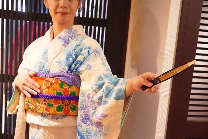 Private Kimono and tea ceremony at local home near Tokyo Disney - Practical tips so your kimono photos look great
