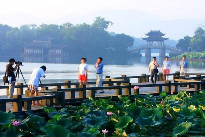 Private Tour Hangzhou West Lake and Tea Fields Discovery - Price and value: What $217 per person covers in a small-group format