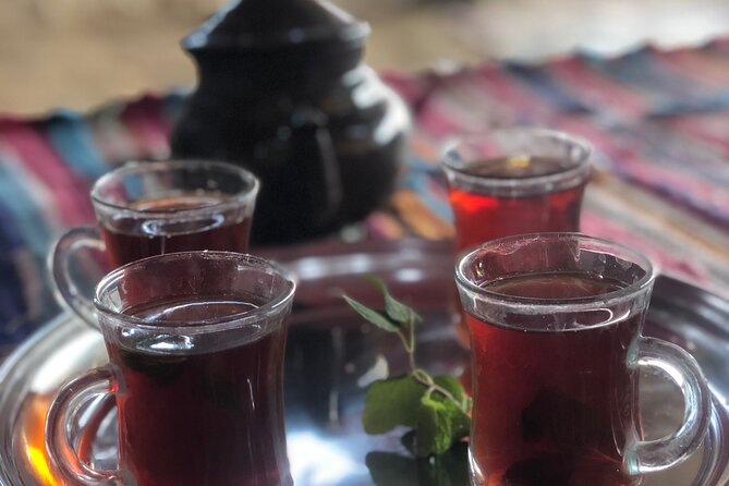 Quad Bike ATV Tours in Desert of Giza Pyramids with Egyptian Tea - Getting to the desert: pickup, traffic, and your first briefing