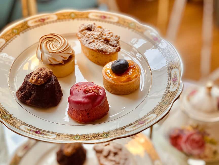 Rouen: French-style tea time at Dame Cakes - Coffee, Hot Chocolate, or Tea: The Drink That Makes It Feel French