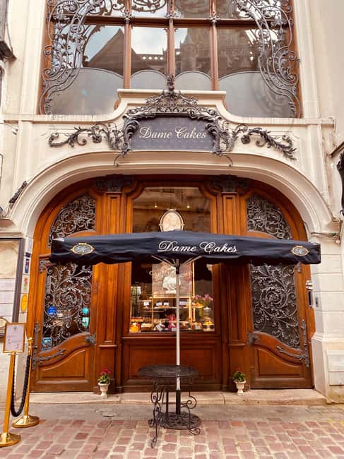 Rouen: French-style tea time at Dame Cakes - When to Go: Fitting It Around Rouen Cathedral