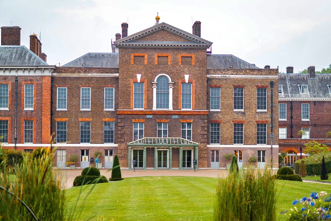 Royal Afternoon Tea & Walk at Kensington Palace - Price and logistics: is $206.44 worth it?
